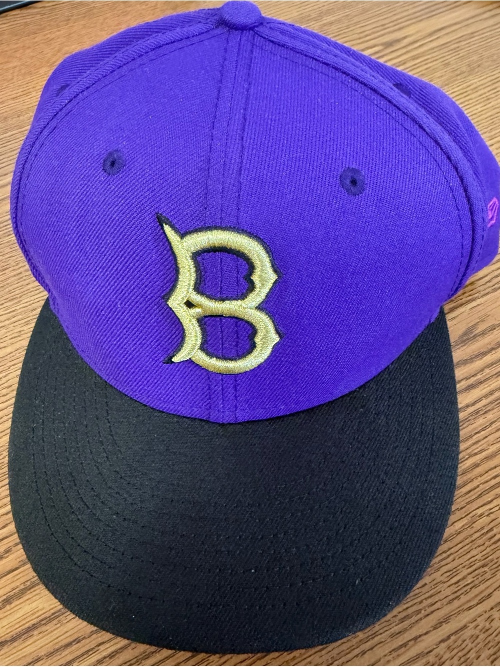 EUC Brooklyn Dodgers Jackie Robinson Patch rare purple New Era hat, size 7 3/4